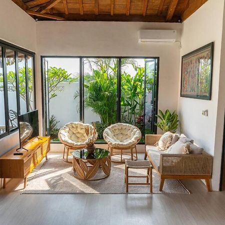 Berawa Canggu Stylish Joglo 3 Bedrooms Private Villa With Private Pool Экстерьер фото