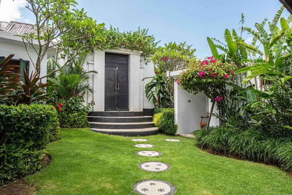 Berawa Canggu Stylish Joglo 3 Bedrooms Private Villa With Private Pool Экстерьер фото